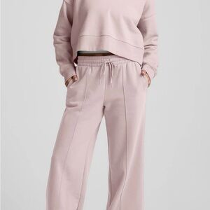 Beyond Yoga LuxeFleece Pintuck Wide Leg Pant